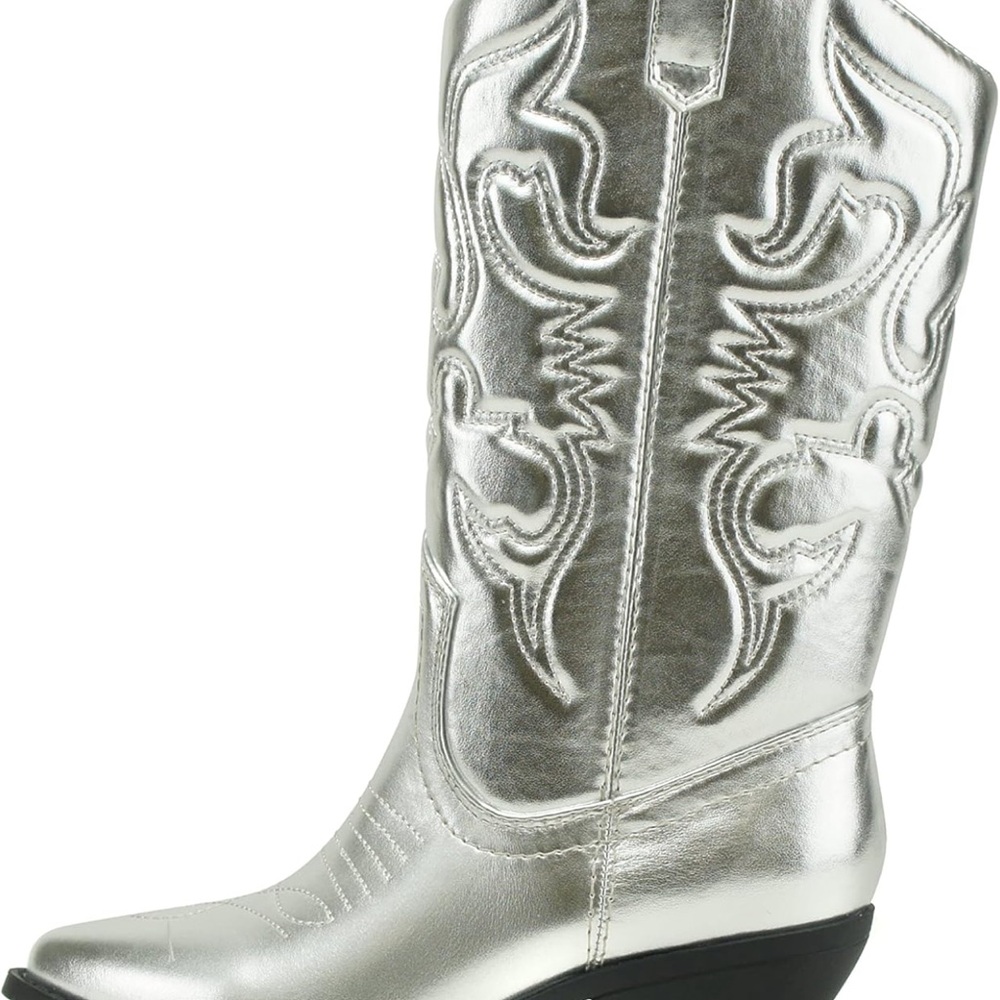 Metallic Silver women’s Western cowboy Boots